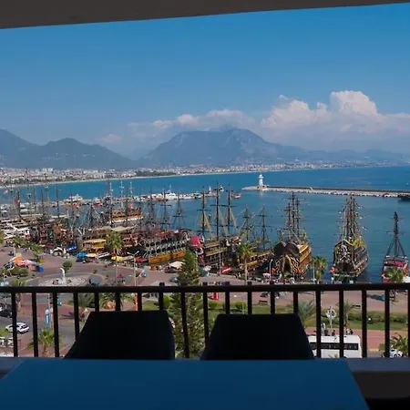Best Location, Distinctive View